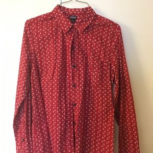 Patagonia women’s button-down shirt